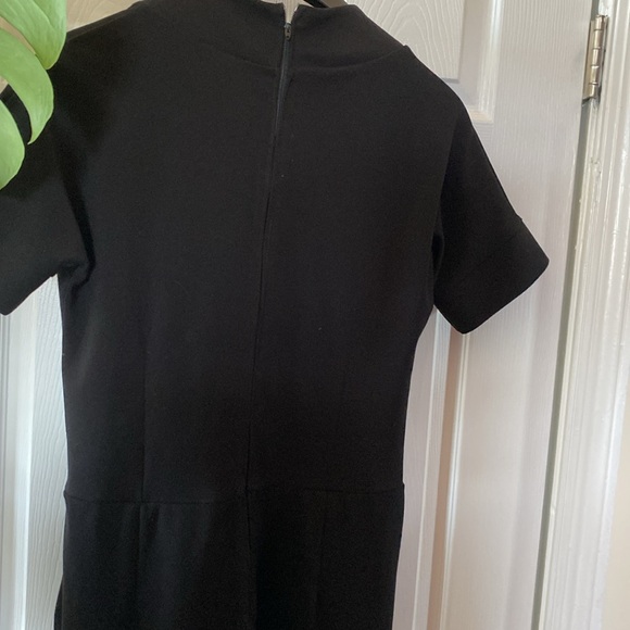 Meg NY wide leg v-neck jumpsuit (Megest1994.com) - Picture 4 of 5